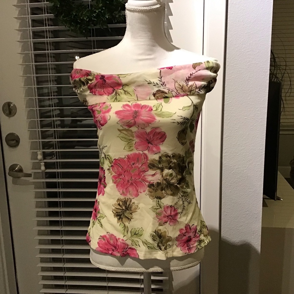 I-N-C floral top